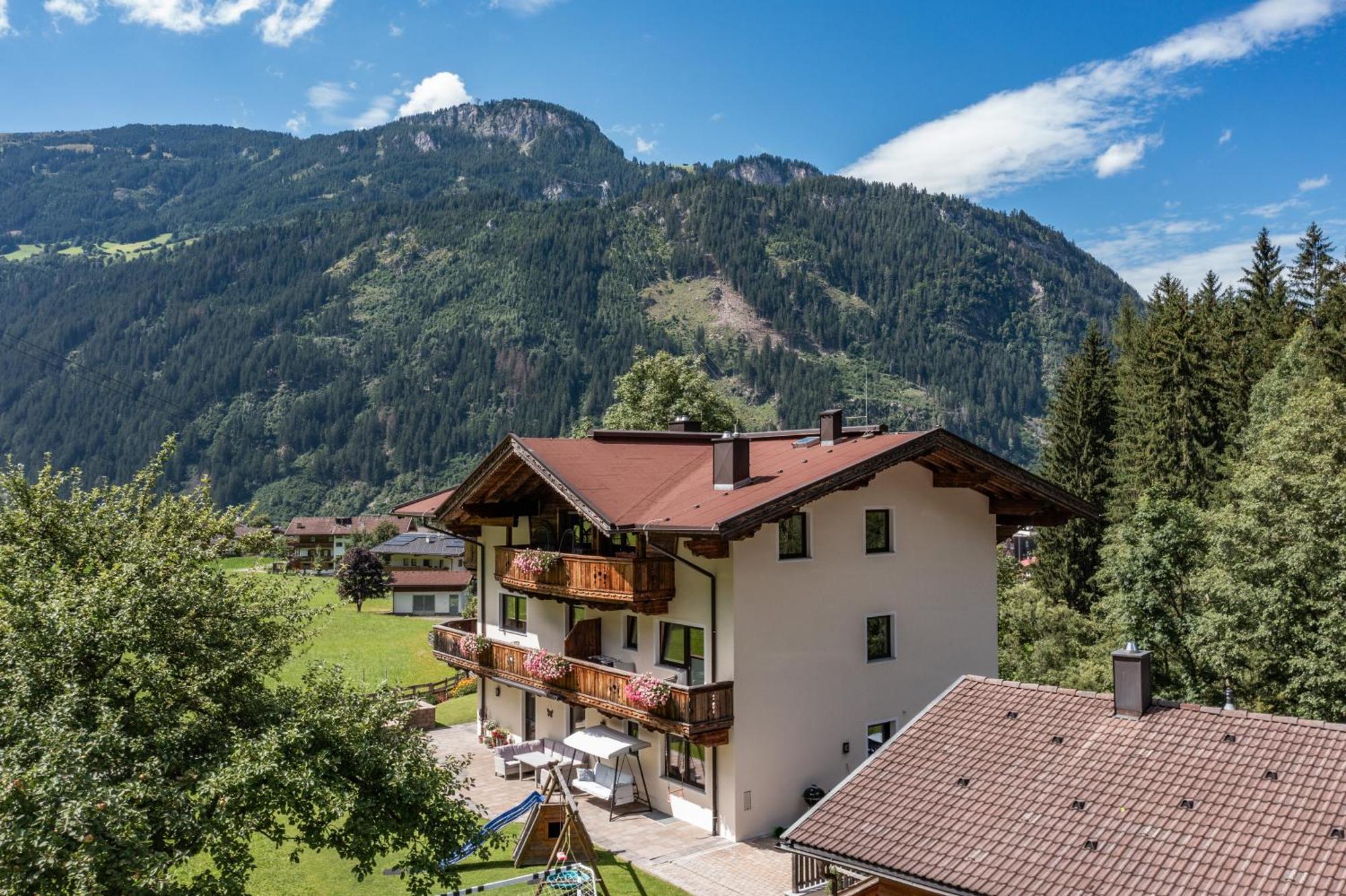 Landhaus Ifangl Mayrhofen Exterior foto